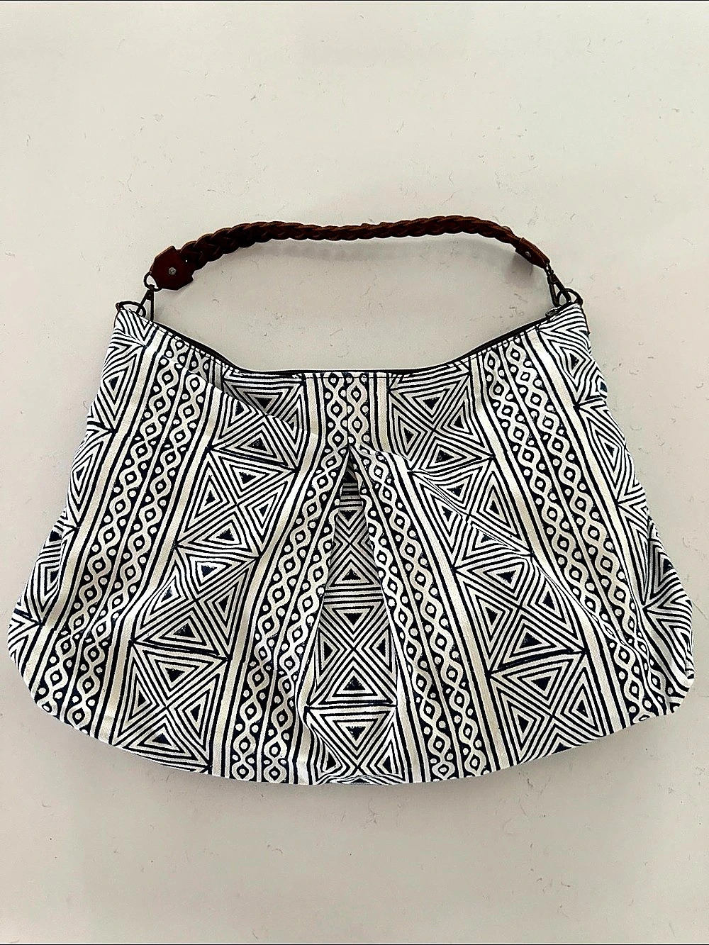 Nena & Co. Expedition Bag in Blue & White